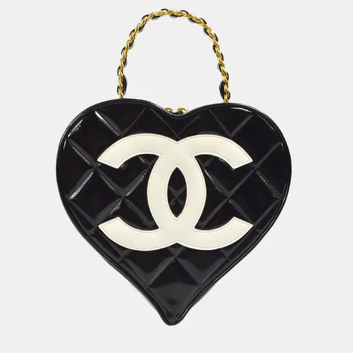 Chanel 1995 CC Heart Diamond -Quilted Black Patent Leather Vanity Bag