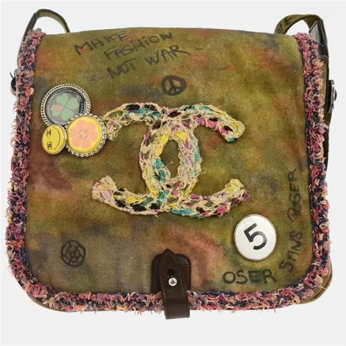 Chanel Khaki Canvas Graffiti On The Pavements Shoulder Bag