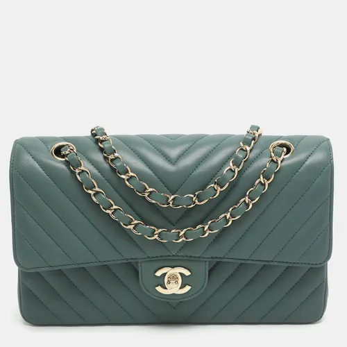 Chanel Classic Double Flap Medium Green