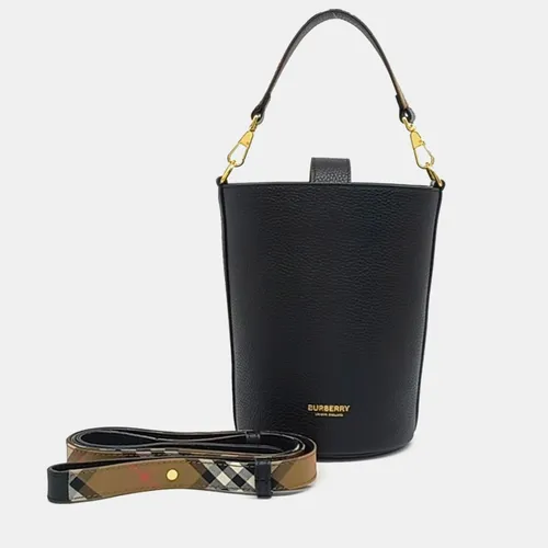 Burberry Bucket Black Grained Leather