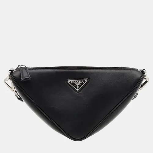 Prada Triangle Medium Black Saffiano