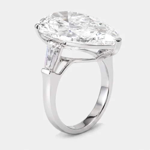 15 cts Pear, Trapazoid Lab Grown Diamonds 18k White Gold Ring Size 50