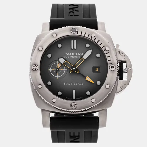 Panerai Submersible PAM01323 Grey Stainless Steel Automatic Men's Wristwatch 44mm